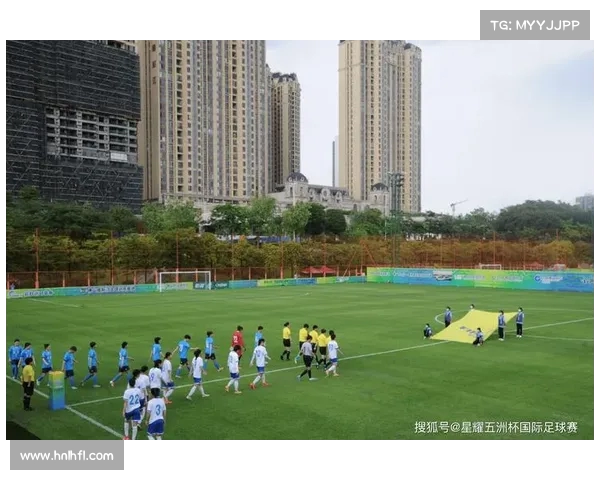 中超公益项目推动社会责任与足球文化融合助力青少年成长 中超公益项目推动社会责任与足球文化融合助力青少年成长